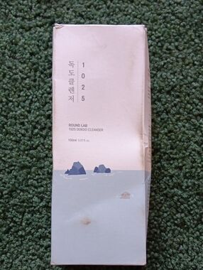 Round Lab 1025 Dokdo Cleanser 5.07 oz. New Sealed.